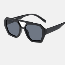 Load image into Gallery viewer, River Aviator Sunglasses - Black / Smoke
