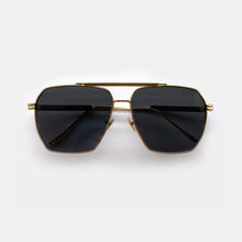 Load image into Gallery viewer, Bowen Aviator Sunglasses - Gold / Smoke
